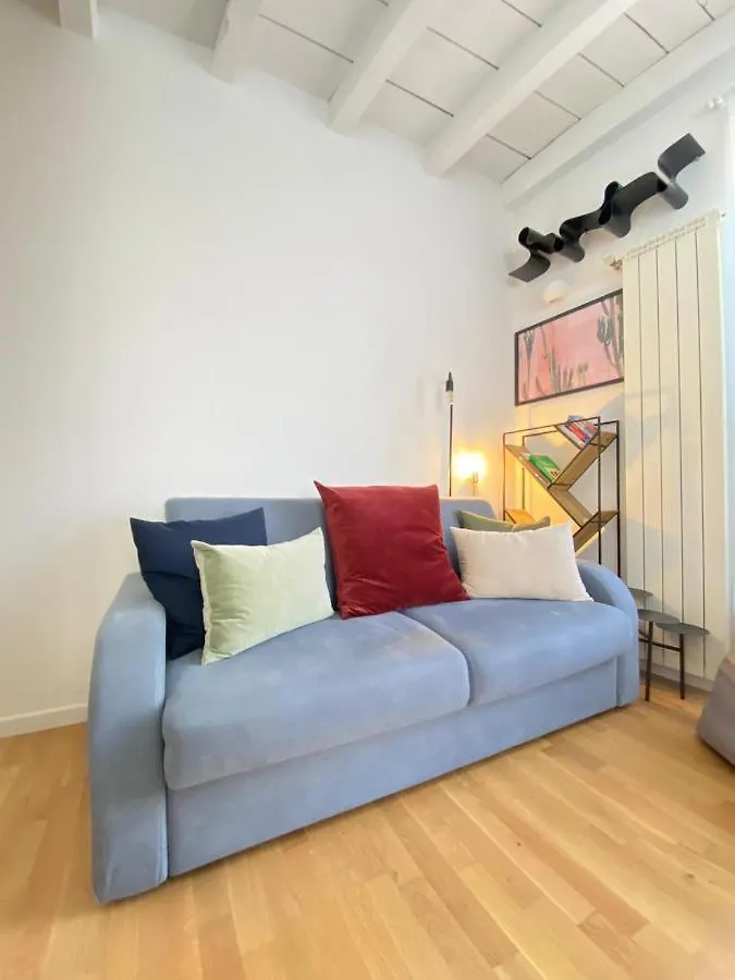 Apartament Cesare Da Sesto 23 Mediolan Włochy